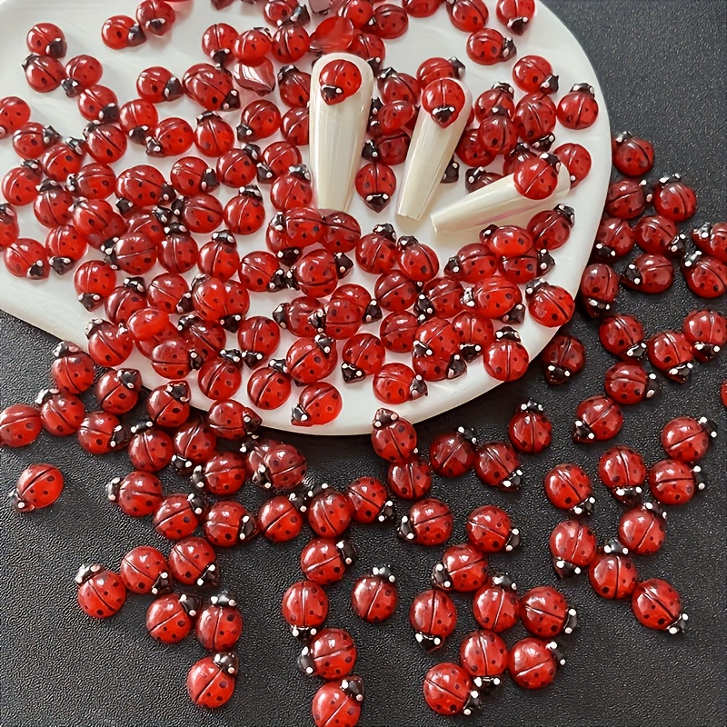 Art Craft Ladybug - 100 ชิ้น แมลงเต่าทองเรซินเรืองแสงในที่มืด - ของตกแต่งขนาดเล็กสำหรับงานศิลปะบนเล็บ เครื่องประดับ