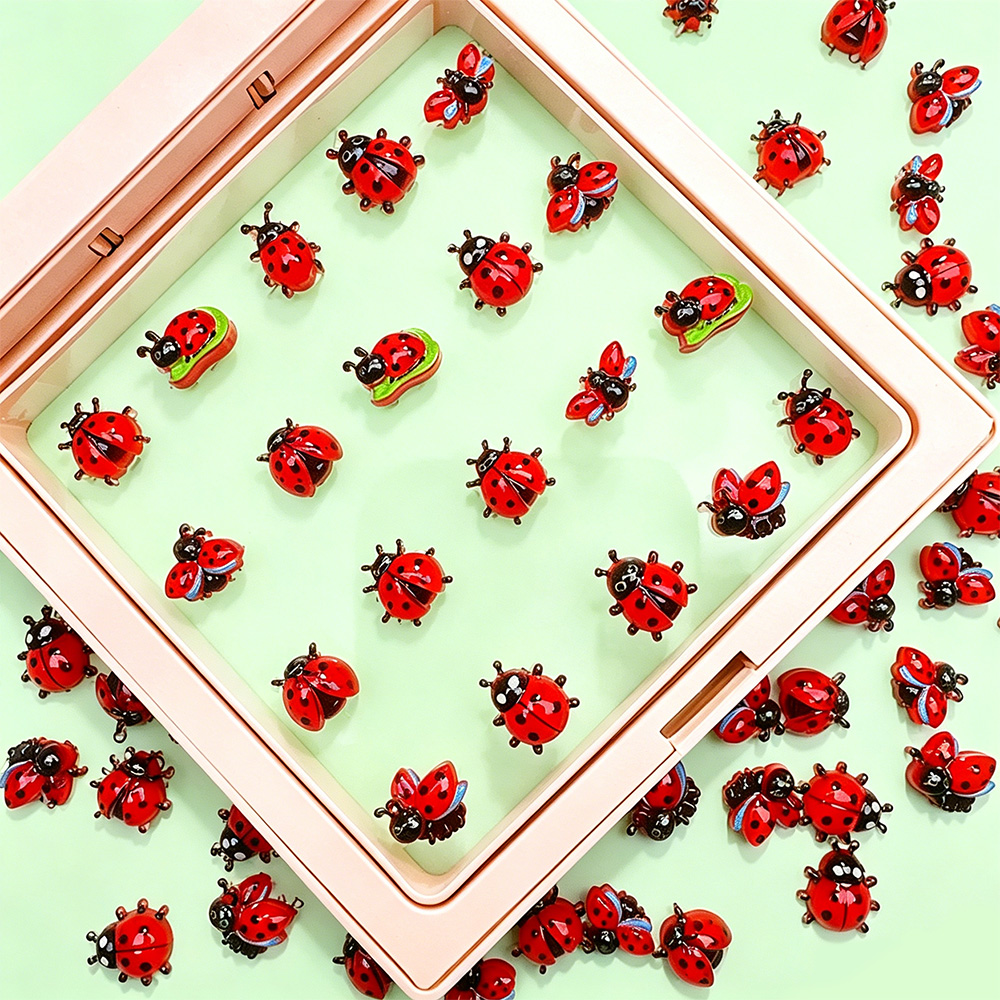 ชาร์มติดเล็บรูปเต่าทอง 3 มิติ  - Art Craft Ladybug บทวิจารณ์และราคา
